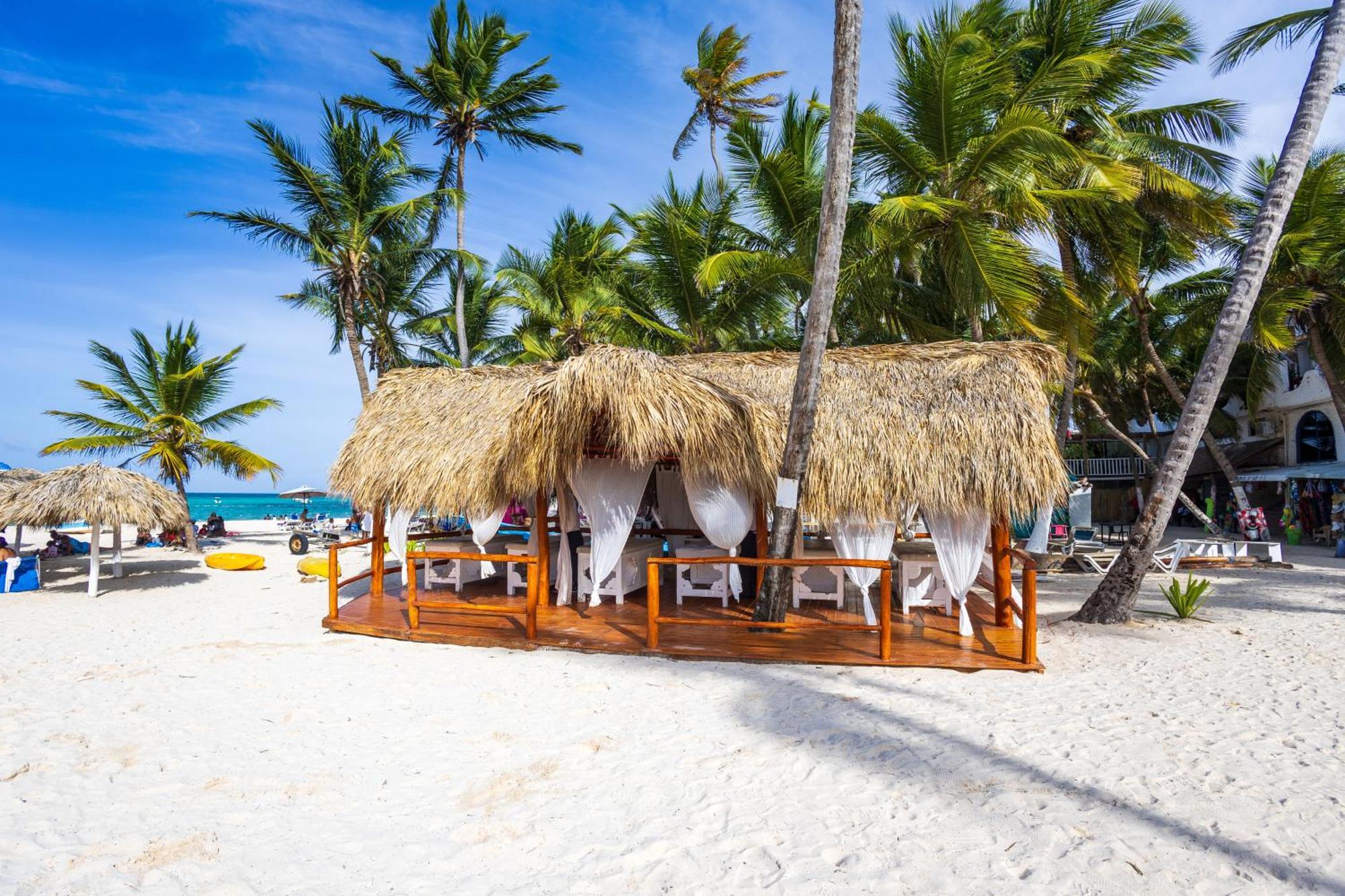 Prime Ocean View Punta Cana Apartments - 3-Bedroom Getaway With Private Terrace On Bavaro Beach 외부 사진