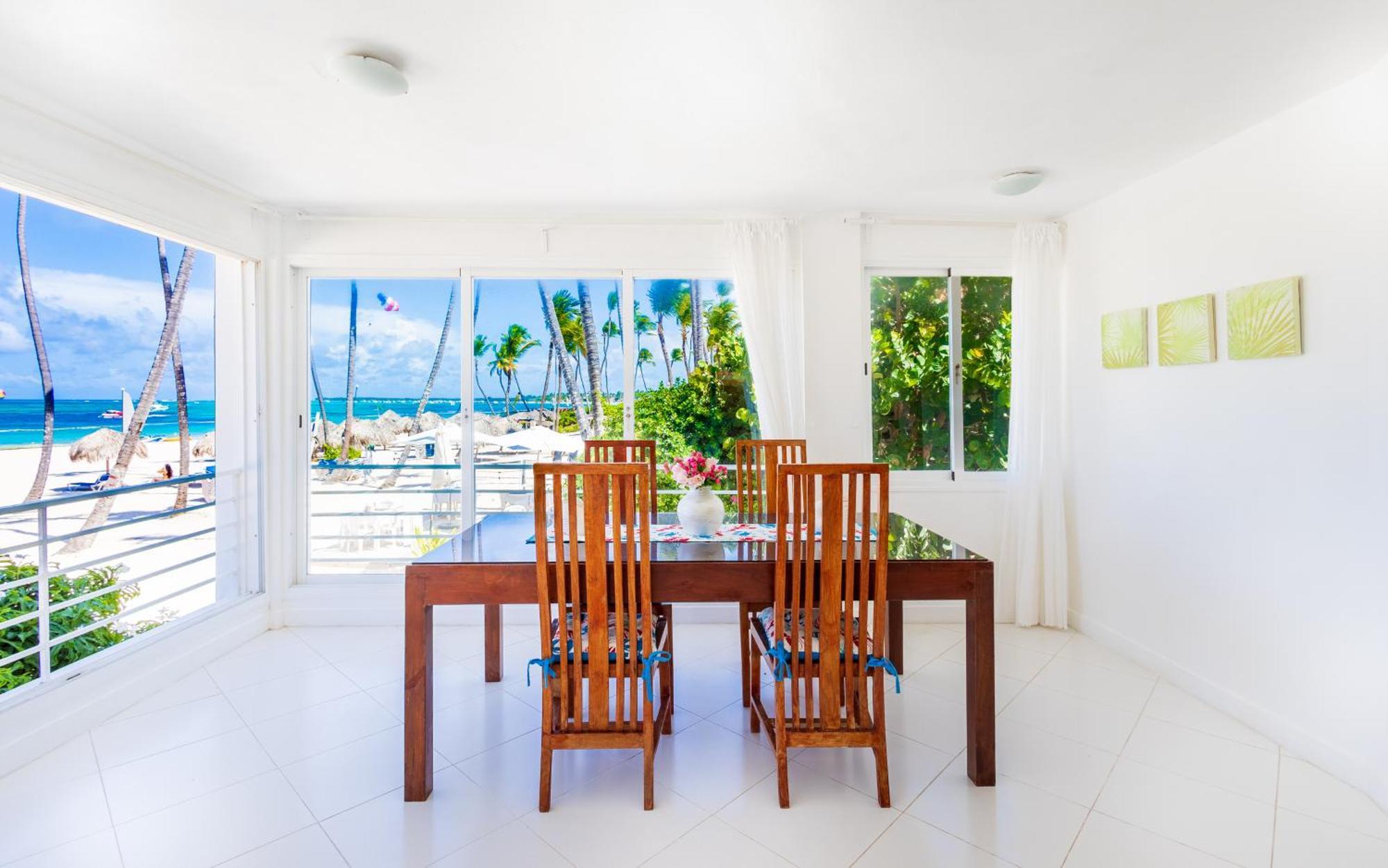 Prime Ocean View Punta Cana Apartments - 3-Bedroom Getaway With Private Terrace On Bavaro Beach 외부 사진