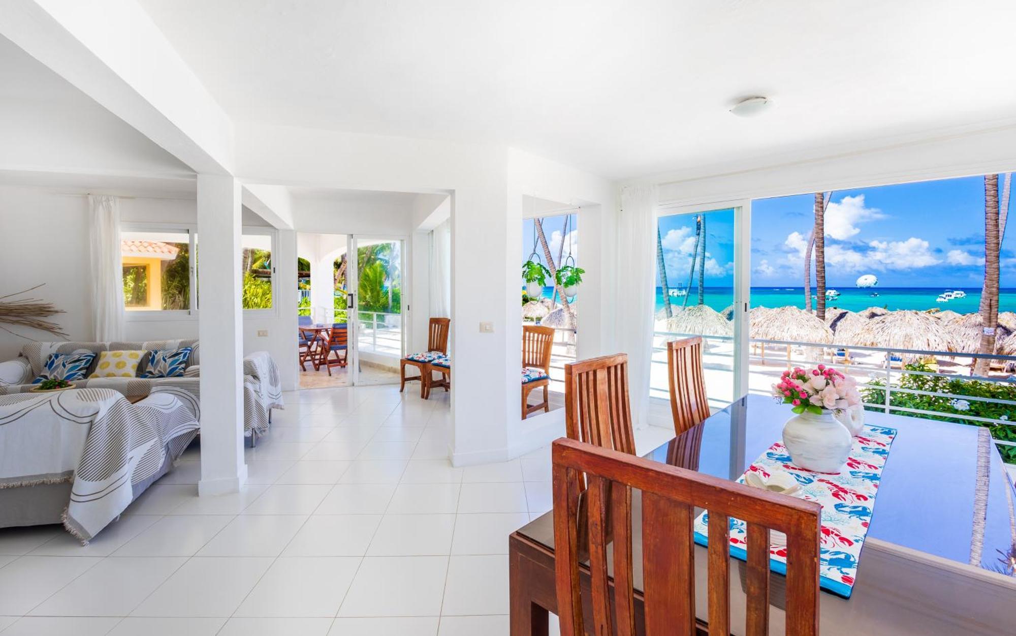 Prime Ocean View Punta Cana Apartments - 3-Bedroom Getaway With Private Terrace On Bavaro Beach 외부 사진