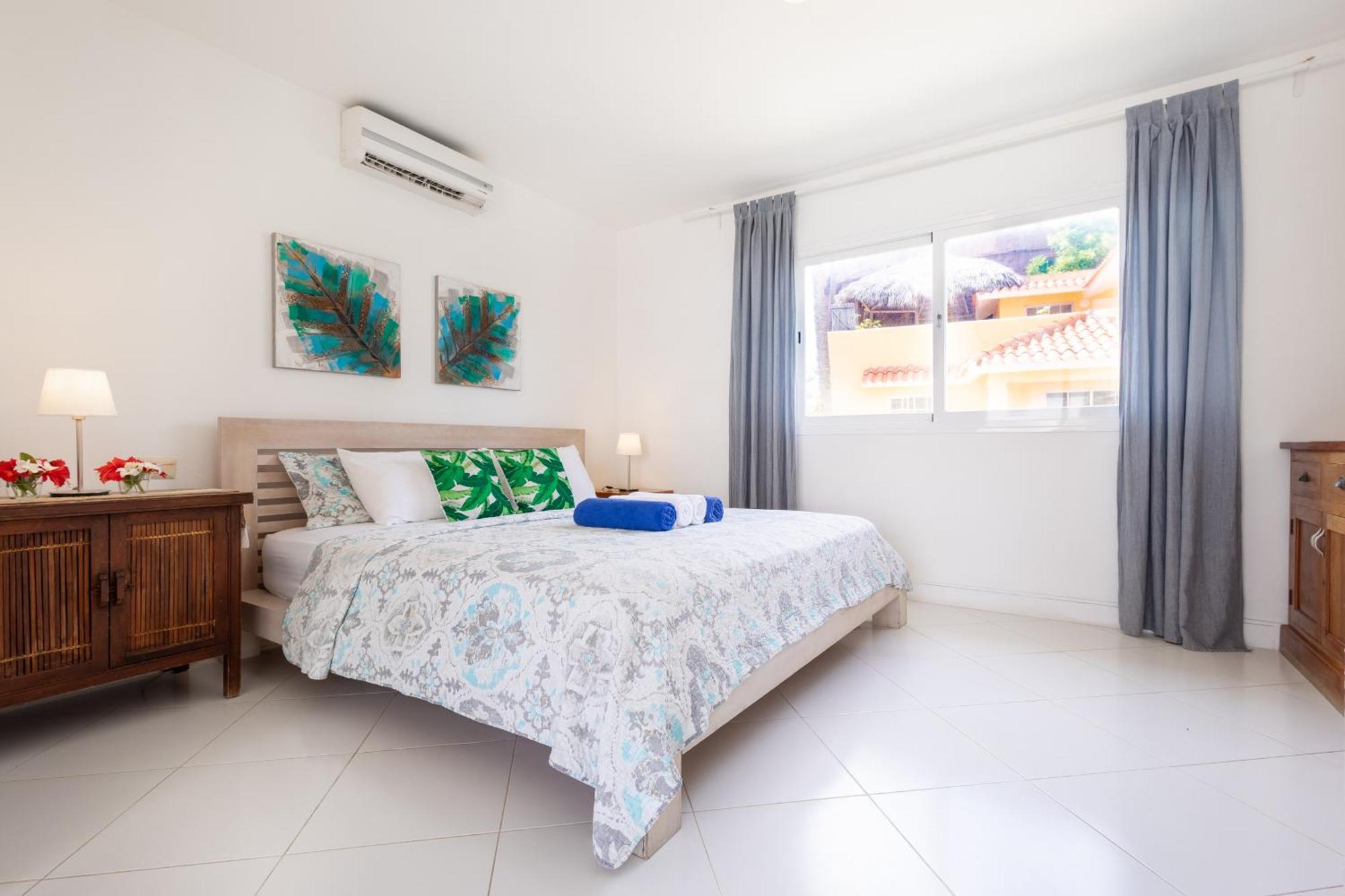 Prime Ocean View Punta Cana Apartments - 3-Bedroom Getaway With Private Terrace On Bavaro Beach 외부 사진